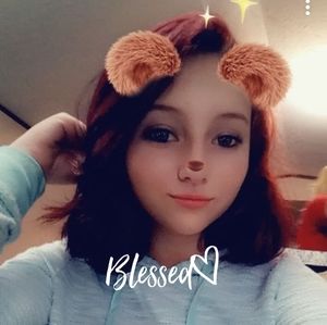 Meet your Posher, Makilah